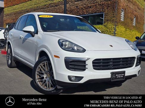 Used 2018 Porsche Cayenne Platinum Edition image 1