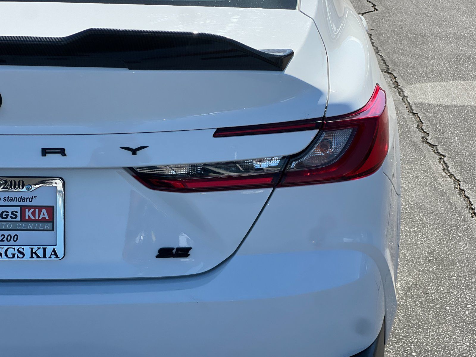 Used 2025 Toyota Camry SE FWD image 25
