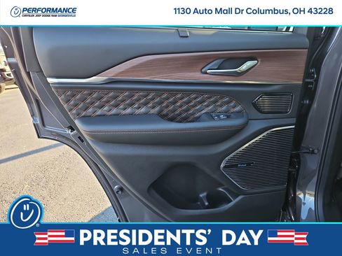 New 2025 Jeep Grand Cherokee Summit w/ Adv Protech Group IV image 14