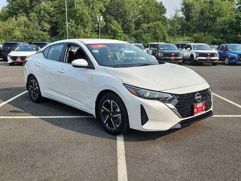 Certified 2024 Nissan Sentra SV image 3