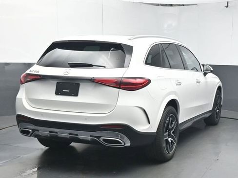 Used 2026 Mercedes-Benz GLC 300 image 7