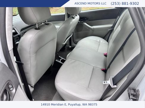 Used 2007 Ford Focus SE image 10