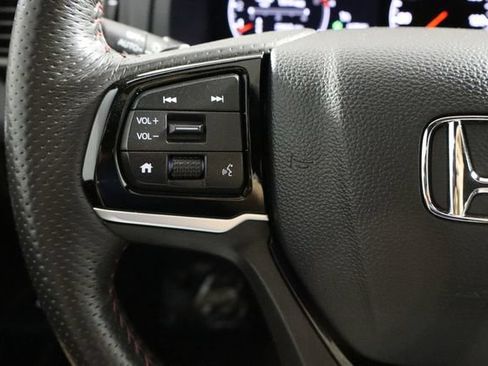 Used 2025 Honda Ridgeline Black Edition image 24