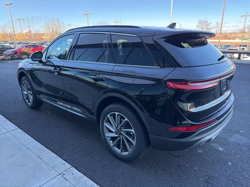 New 2026 Lincoln Corsair Premiere image 5