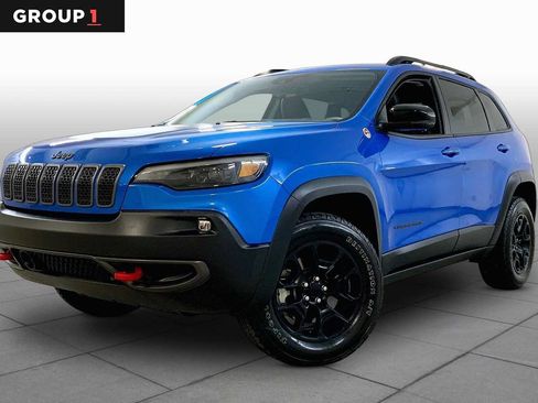 Used 2022 Jeep Cherokee Trailhawk w/ Premium Leather Package AWD/4WD image 1