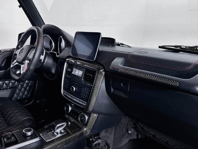 Used 2017 Mercedes-Benz G 63 AMG 4MATIC image 26