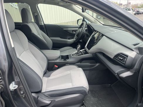 Used 2025 Subaru Outback Premium w/ Popular Package #1 image 17
