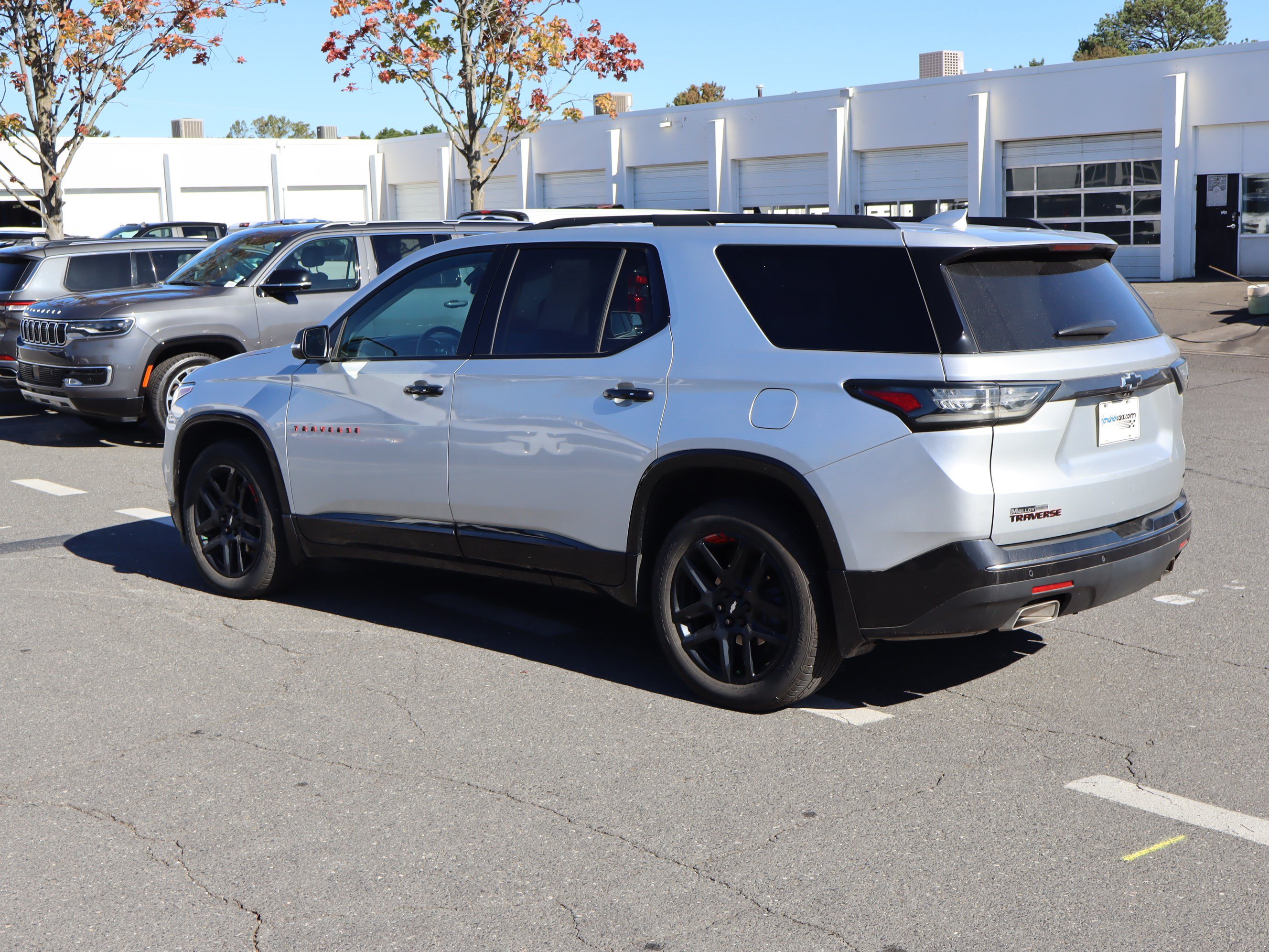 Used 2021 Chevrolet Traverse Premier w/ Redline Edition AWD/4WD image 8