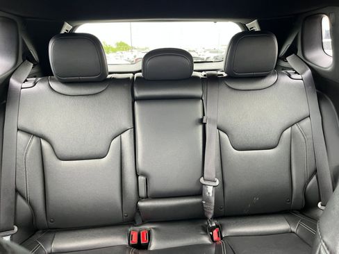 Used 2025 Jeep Compass Limited AWD/4WD image 39