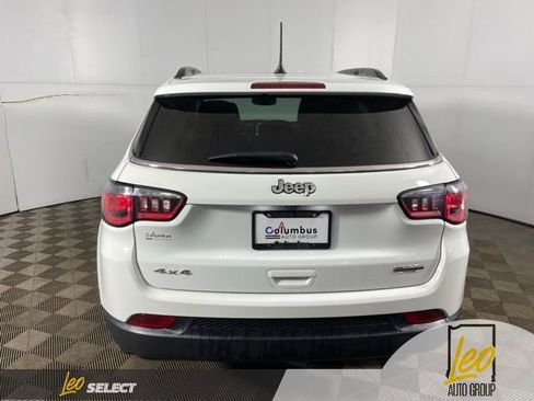 Used 2022 Jeep Compass Latitude AWD/4WD image 9