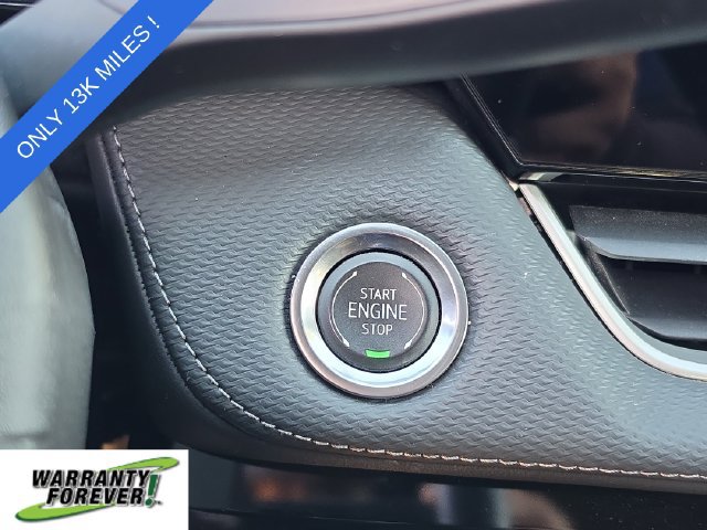 Used 2025 Chevrolet Equinox LT FWD image 26