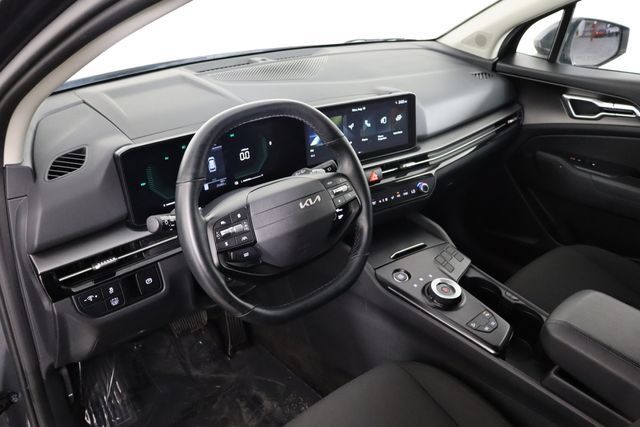 Used 2026 Kia Sportage LX FWD image 23