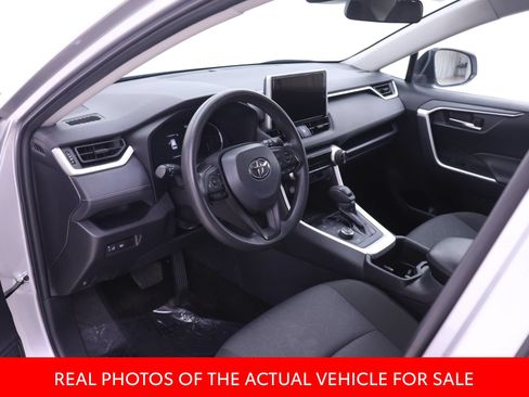 Certified 2025 Toyota RAV4 XLE AWD/4WD image 3