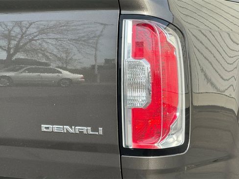 Used 2019 GMC Canyon Denali image 27