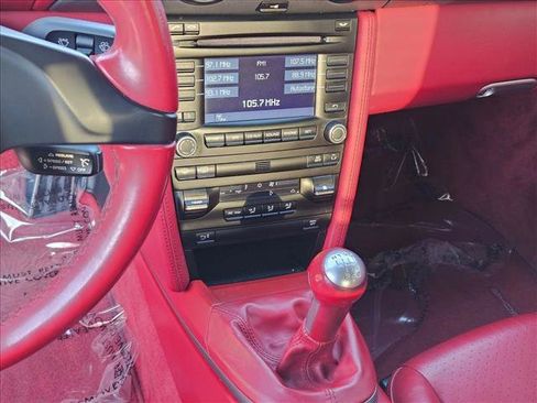 Used 2011 Porsche Cayman image 15