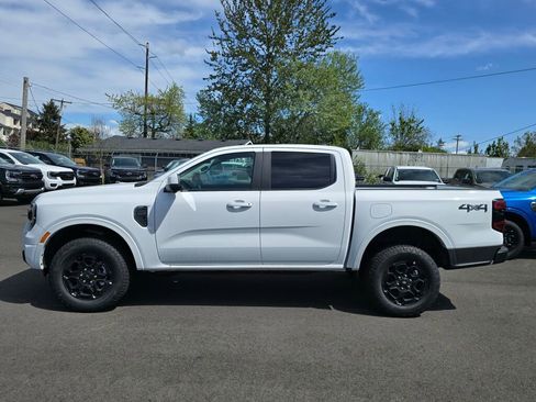 New 2026 Ford Ranger Lariat w/ Black Appearance Package AWD/4WD image 9