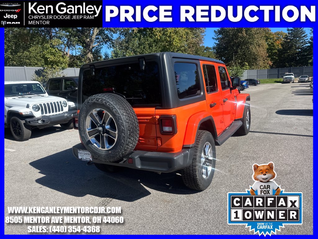 Used 2018 Jeep Wrangler Unlimited Sahara w/ Dual Top Group AWD/4WD image 9