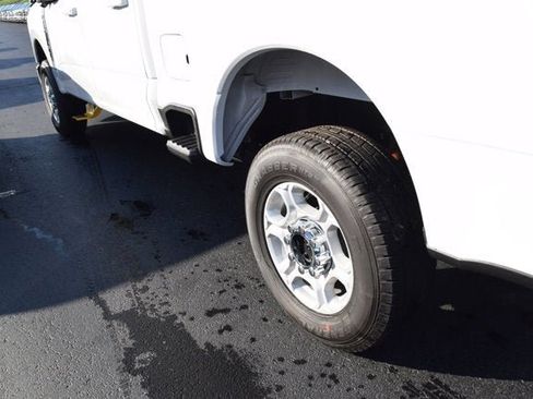 New 2026 Ford F250 XLT w/ XLT Premium Package image 4