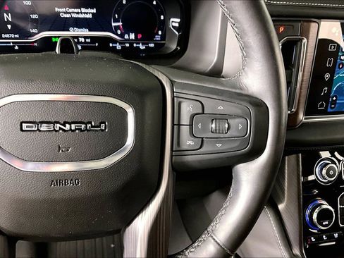 Used 2024 GMC Yukon XL Denali Ultimate image 12