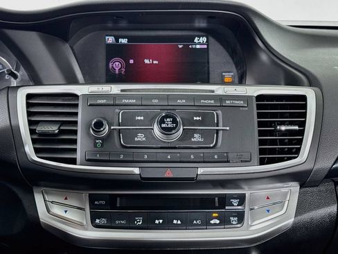 Used 2015 Honda Accord Sport image 11