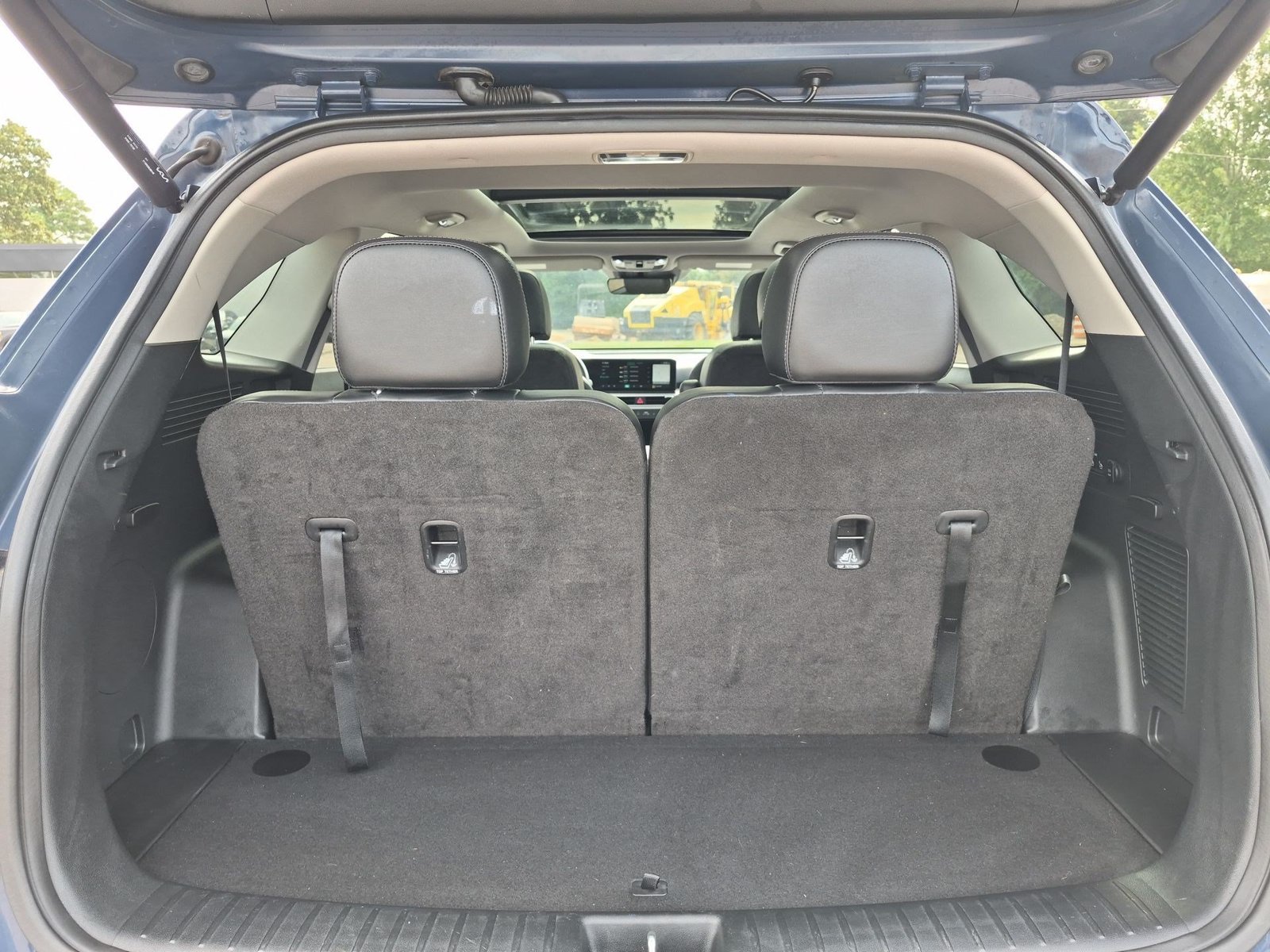 Used 2024 Kia Sorento EX w/ Panoramic Sunroof Package FWD image 26