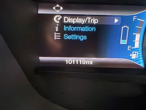 Used 2018 Ford Fusion Energi Titanium image 17