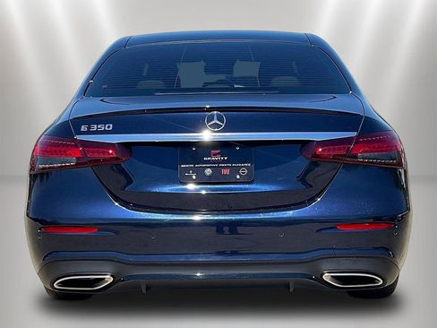 Used 2022 Mercedes-Benz E 350 Sedan image 5