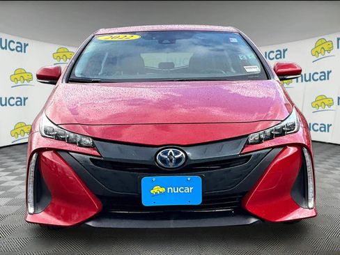 Used 2022 Toyota Prius Prime XLE image 2