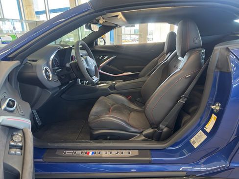 Used 2023 Chevrolet Camaro ZL1 image 10