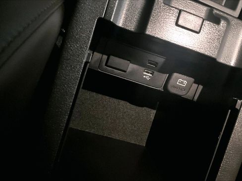 Used 2023 MAZDA CX-5 Signature image 32