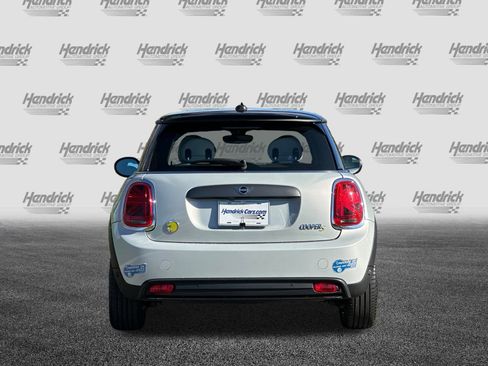 Used 2021 MINI Cooper SE w/ 8.8" Touchscreen Nav Package image 6