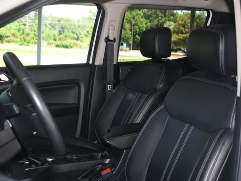 Used 2020 Ford Ranger Lariat RWD image 11