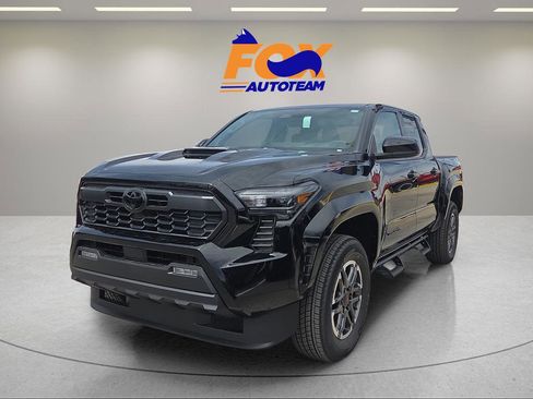 New 2026 Toyota Tacoma TRD Sport RWD image 1