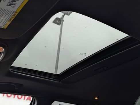 Used 2016 Jeep Grand Cherokee Limited w/ Trailer Tow Group IV image 31