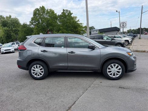 Used 2020 Nissan Rogue S AWD/4WD image 6