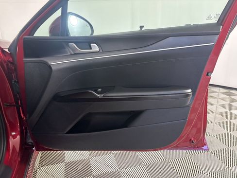 Used 2022 Kia K5 LXS image 25