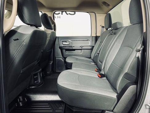 Used 2020 RAM 3500 Big Horn w/ Towing Technology Group image 12