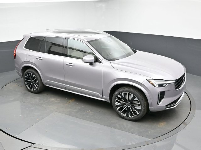 New 2026 Volvo XC90 T8 Plus w/ Protection Package Premier AWD/4WD image 47