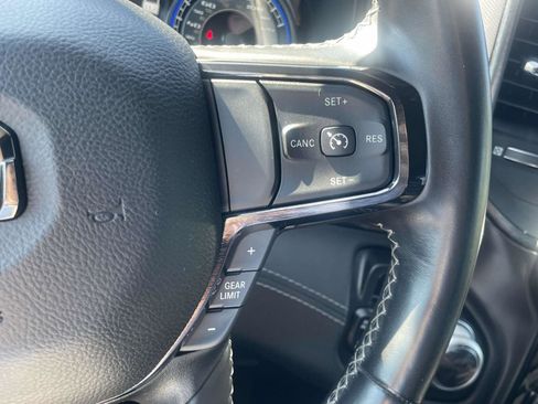 Used 2022 RAM 1500 Limited image 8