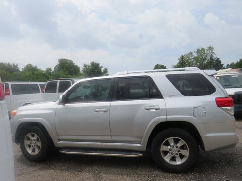 Used 2012 Toyota 4Runner SR5 w/ Convenience Pkg RWD image 33
