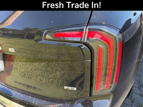 Used 2023 Kia Telluride SX Prestige image 10