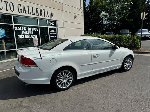 Used 2009 Volvo C70 T5 FWD image 7