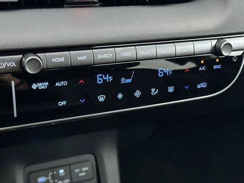 New 2026 Hyundai Ioniq 5 SEL image 18