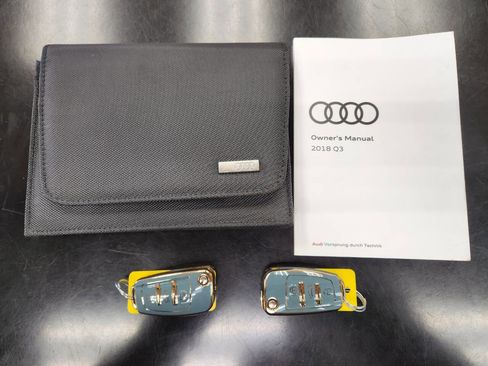 Used 2018 Audi Q3 2.0T Premium Plus w/ Premium Plus Package image 19