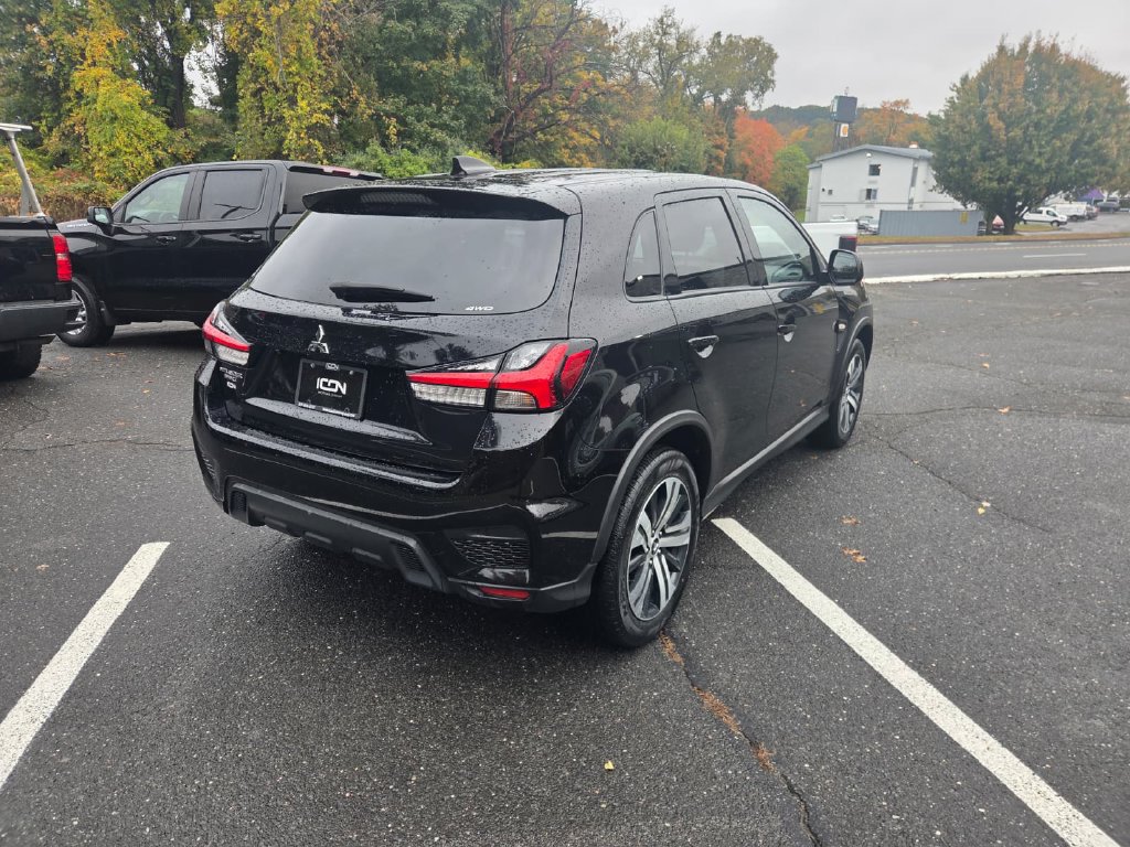 Used 2025 Mitsubishi Outlander Sport ES AWD/4WD image 5