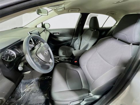 Certified 2021 Toyota Corolla LE image 19