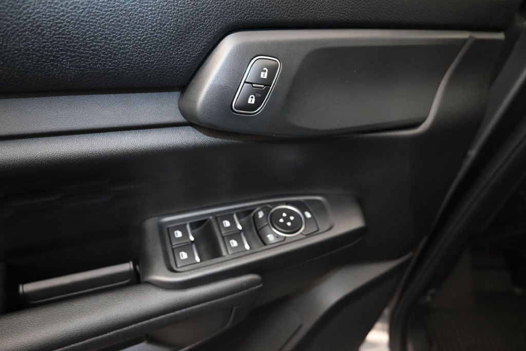 Used 2025 Ford Ranger XL RWD image 11