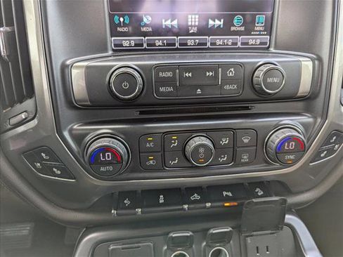 Used 2018 Chevrolet Silverado 1500 LTZ Z71 w/ LTZ Plus Package image 19