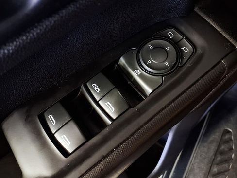 Used 2021 Chevrolet Silverado 1500 Custom image 25