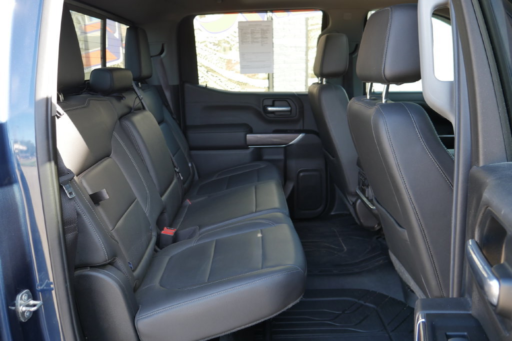 Used 2019 Chevrolet Silverado 1500 LTZ w/ LTZ Premium Package AWD/4WD image 16